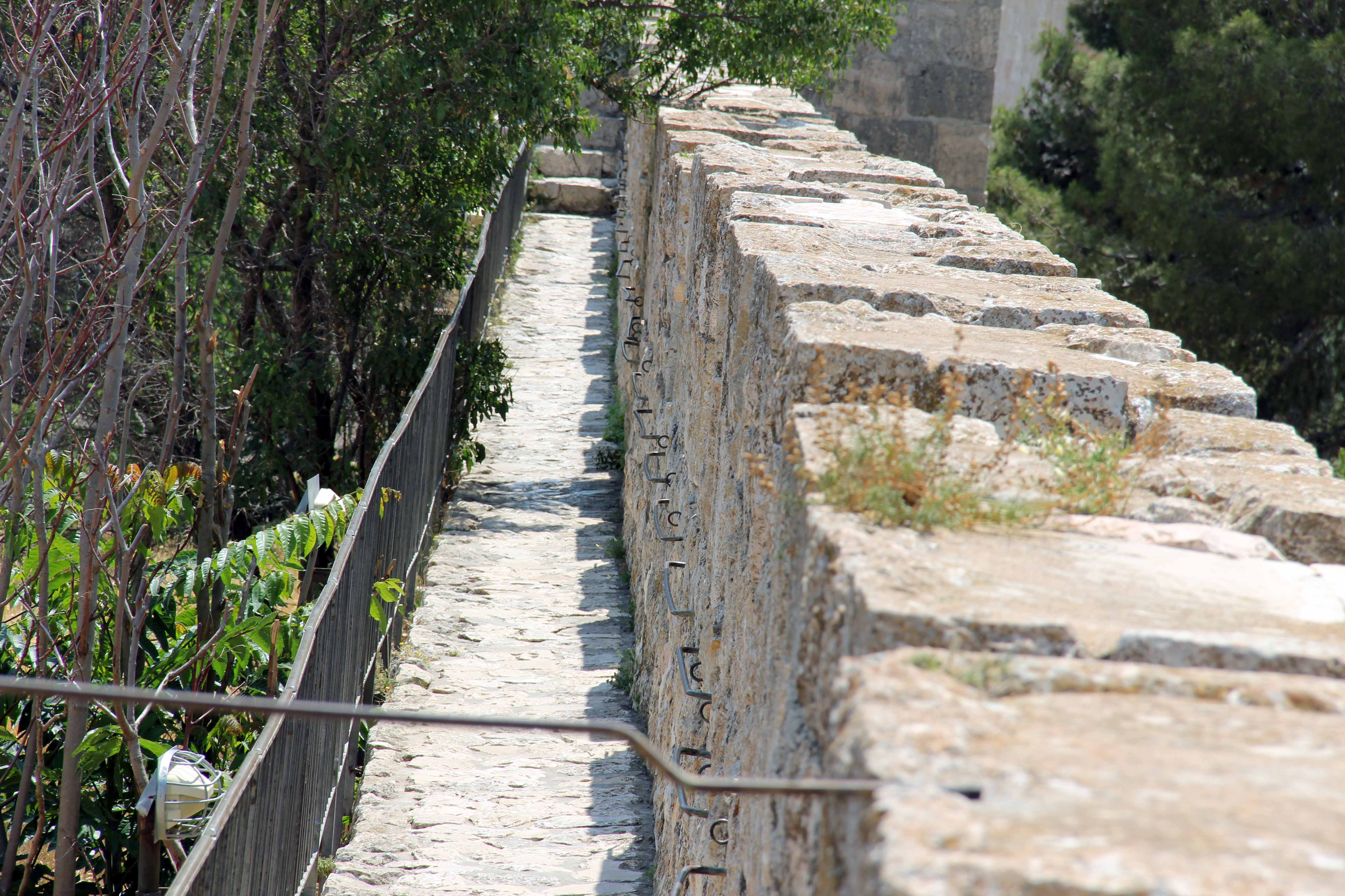 Ramparts Walk Citadel 48